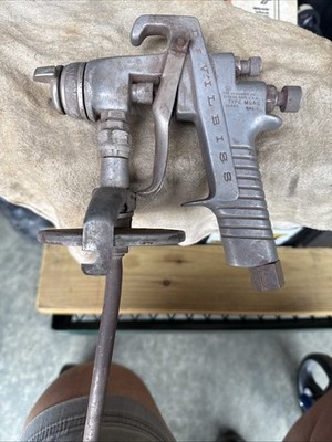 Devilbiss Type MGA 510-1 Spray Gun Air Powered Untested Needs Cleaning