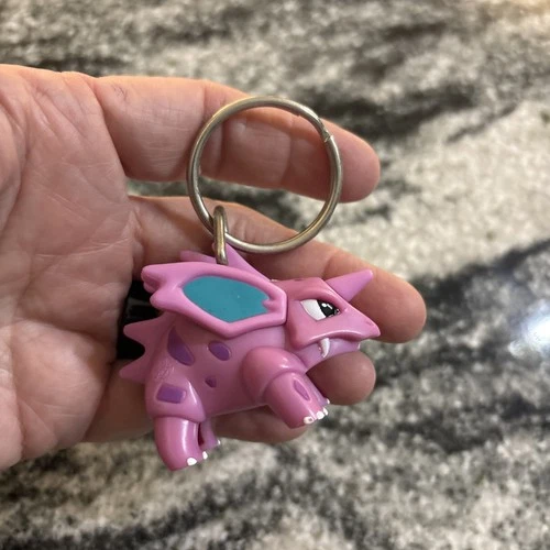 NIDORAN Pokemon Keychain Figure Toy Burger King VINTAGE 1999