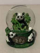 Souvenir Glitter Globe San Diego Zoo Pandas 3.5”