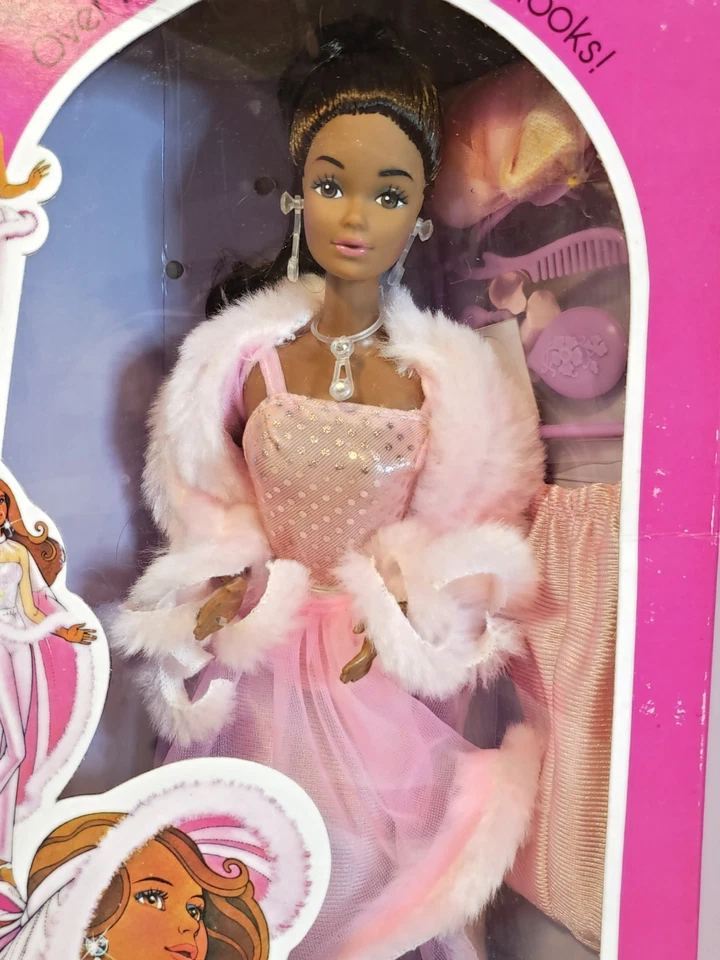 PINK & PRETTY CHRISTIE BARBIE 娃娃 1981 年美泰 3555 未拆封 — 第 2/4 张图片