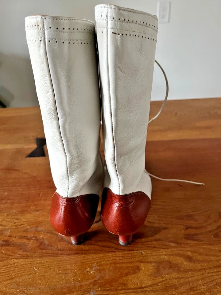Vintage 1980s Norma Kamali Two Toned Leather Lace Up Boots Heels Women Sz 8 EUC - Image 4 of 4