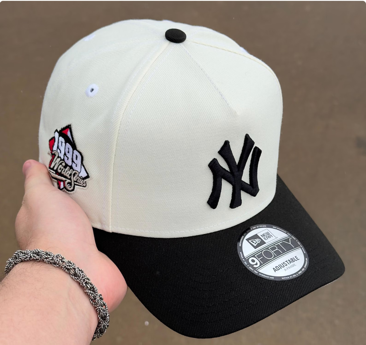 New York new era World Series (off white adjustable  buckle) A frame 9 Forty