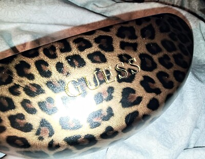 GUESS prescription sunglasses with‎ cheetah print case GUESS LEOPARD PRINT Sunglasses/Eyeglasses HARD CLAM CASE  main image 3