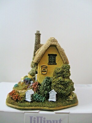 リリパットレーン　Honey Pot Tearoom リリパットレーン Honey Pot Tearoom リリパットレーン（Lilliput lane