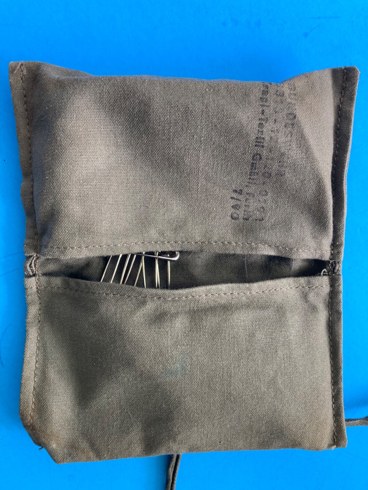 VTG German Military Surplus Army Field Sewing repair kit w/ Case VINTAGE GERMANY