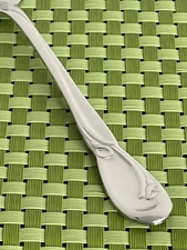 Oneida CALLA LILY Stainless Deluxe Glossy Flatware SMART CHOICE A2VG