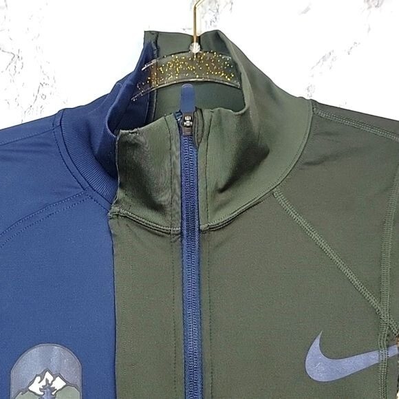 SACAI X NIKE Giacca da corsa Nike X Sacai donna mezza cerniera in 355 SequoiaX mimetica blu Med