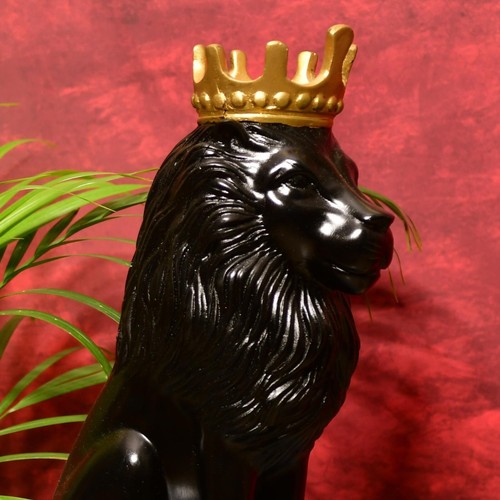 Sowpeace Black Lion Resin Figurine – 16cm Table Decor & Gift Piece - Picture 5 of 7