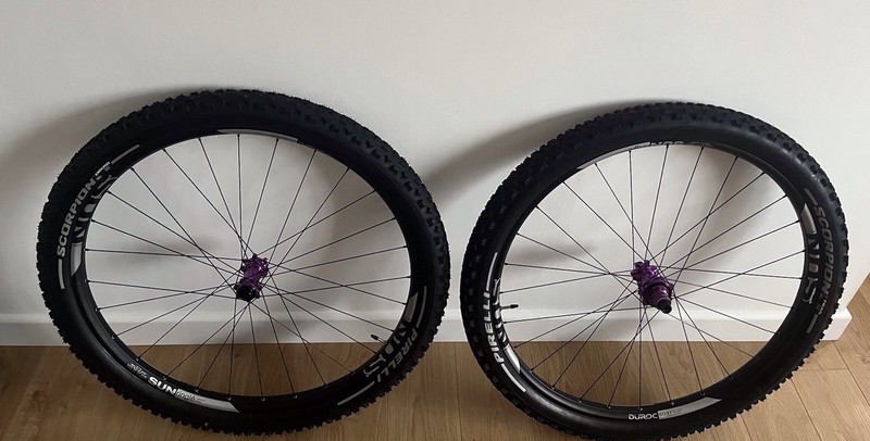 29” MTB Wheels. Sun Ringle Duroc SD 37 Pro Disk Wheelset. Pirelli Scorpion Tyres