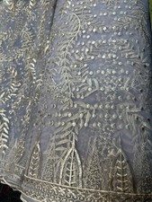 3 METRE GOOD QUALITY EMBROIDERED SOFT NET/LACE DRESS FABRIC PALE LILAC/GOLD j2