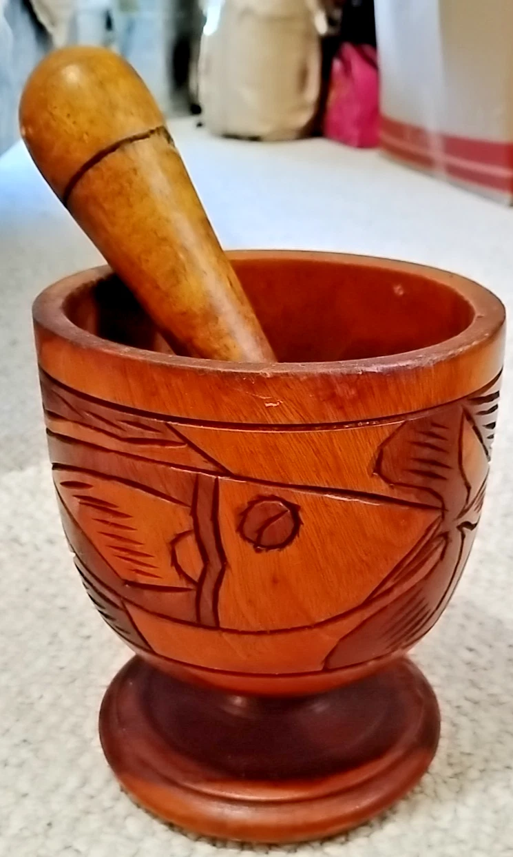Very Old Large Hand Carved Fish Mortar and Pestle Grinder Crusher Pounder 7"x 6"