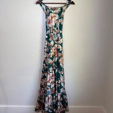 Lulus Floral Tiered Halter Tie-Back Maxi Dress Size Small Emerald Green