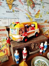 Jouet ancien | Bus scolaire Vintage | Playwell | 6 figurines | Jeu collection re