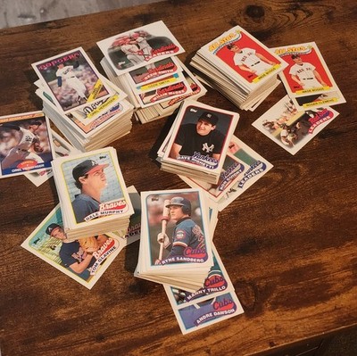 Huge MLB Baseball Card Lot 1988-89 Topps Yankees Cubs Dodgers Braves 500+ Cards