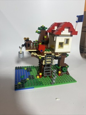 LEGO CREATOR: Tree House (31010) Used- 99%