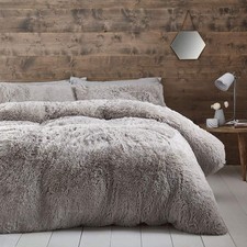 Image of Cuddly Catherine Lansfield Deep Pile Faux Fur King Duvet Cover Set with Pillowc