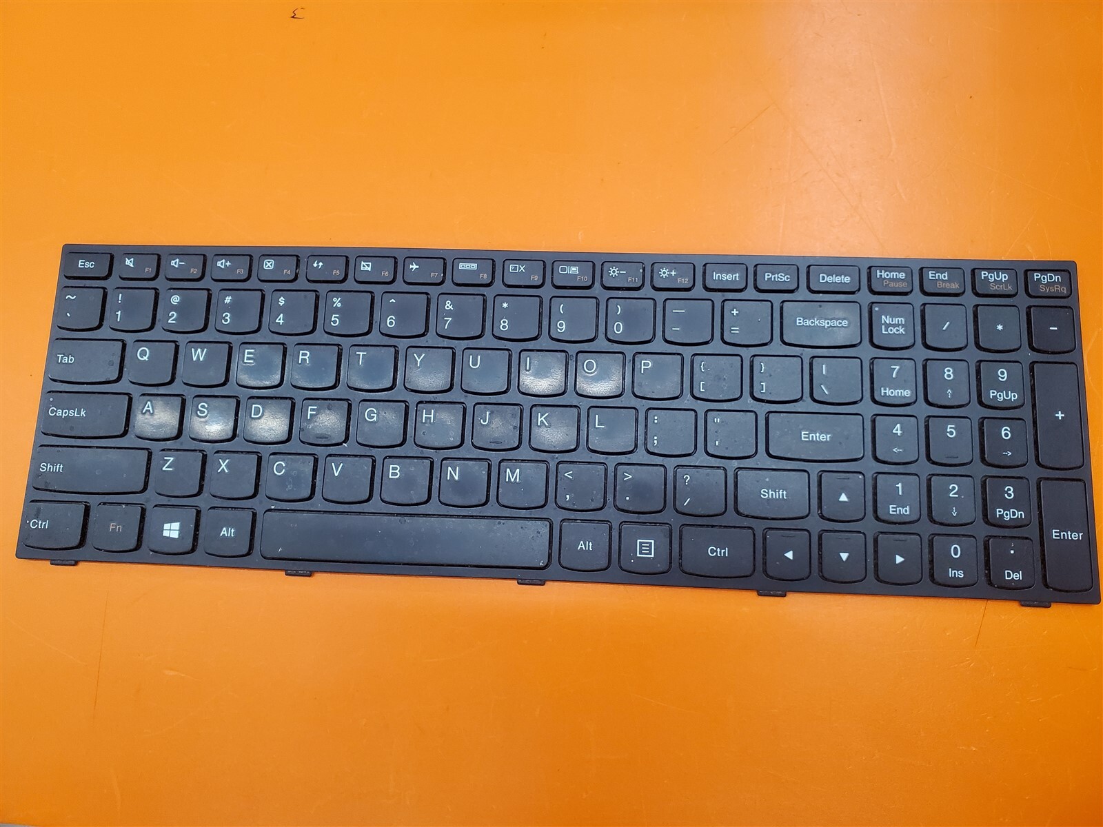 ⭐️⭐️⭐️⭐️⭐️ Laptop Keyboard Lenovo Z50-70 25214785
