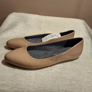 scholl ballet flats