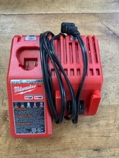 Milwaukee Rapid Charger M12/M18, 48-59-1808 L...
