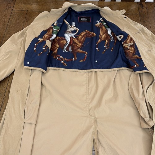 Herno, Rare Vintage Luxury Herno Tan Trench Coat Polo Riders Horses Size 50 Silk Read
