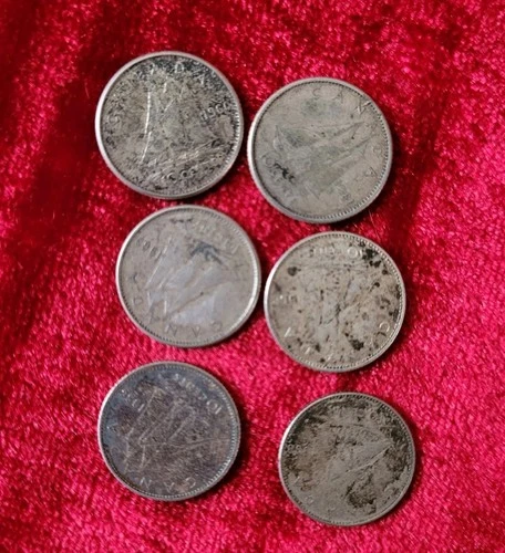 Canadian Silver Dimes Lot Of 6 10c coins - from. Mixed Dates.80% Silver