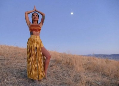 BEAUTIFUL JHENE AIKO 8X10 Photo