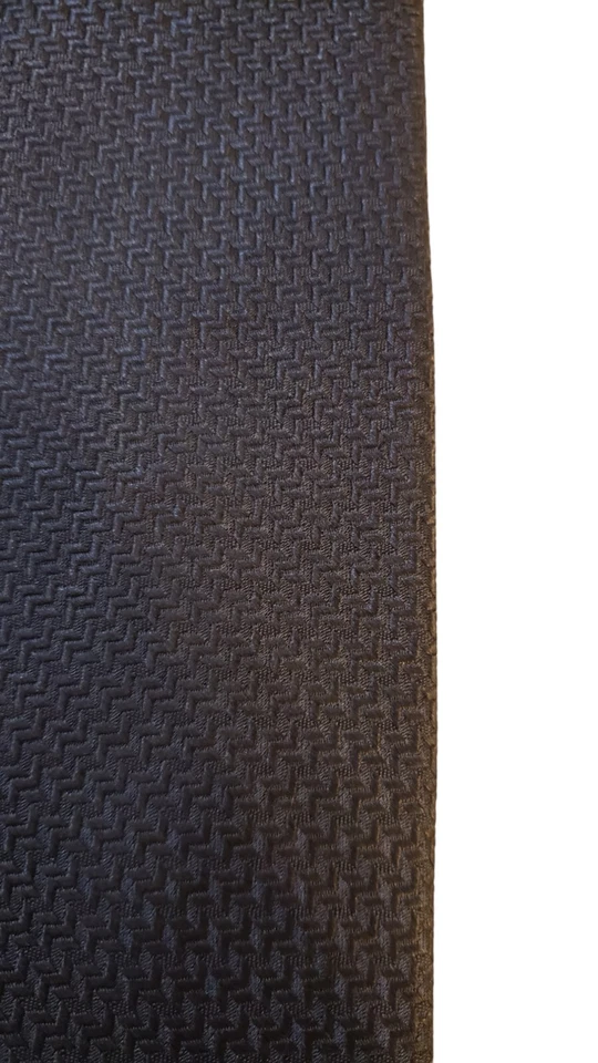 Corbata Covington Abstracta Gris Negra 100% Seda Hombre Usada en Excelente Condición Iglesia de Negocios Foto 2 de 4