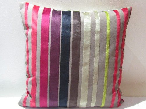 Designers Guild Moyka Scarlet Fabric Cushion Cover - Picture 9 of 10
