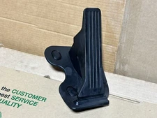 2014 - 2021 MAZDA 6 ACCELERATOR GAS PEDAL W/ TRAVEL SENSOR OEM GHK341600G