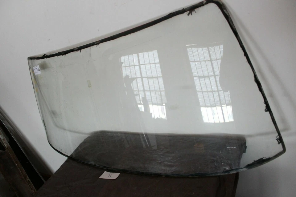 Used OEM GM Front Windshield 1975 Chevrolet Nova (RW86) - Image 3 of 4