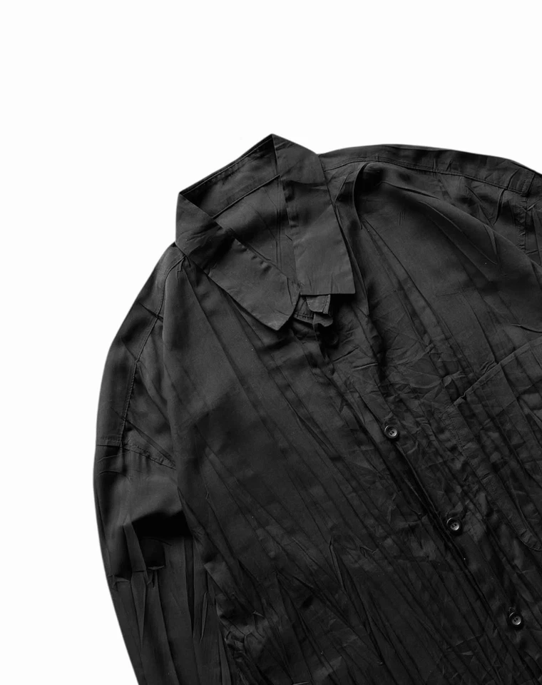 Camisa ISSEY MIYAKE Vintage Plisada Please Hecha en Japón Foto 3 de 4