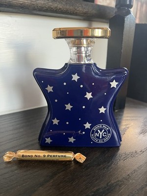 Bond No. 9 Nuits De Noho by Bond No. 9: 3.3 oz EDP w/Bond No. 9 Perfume Sample