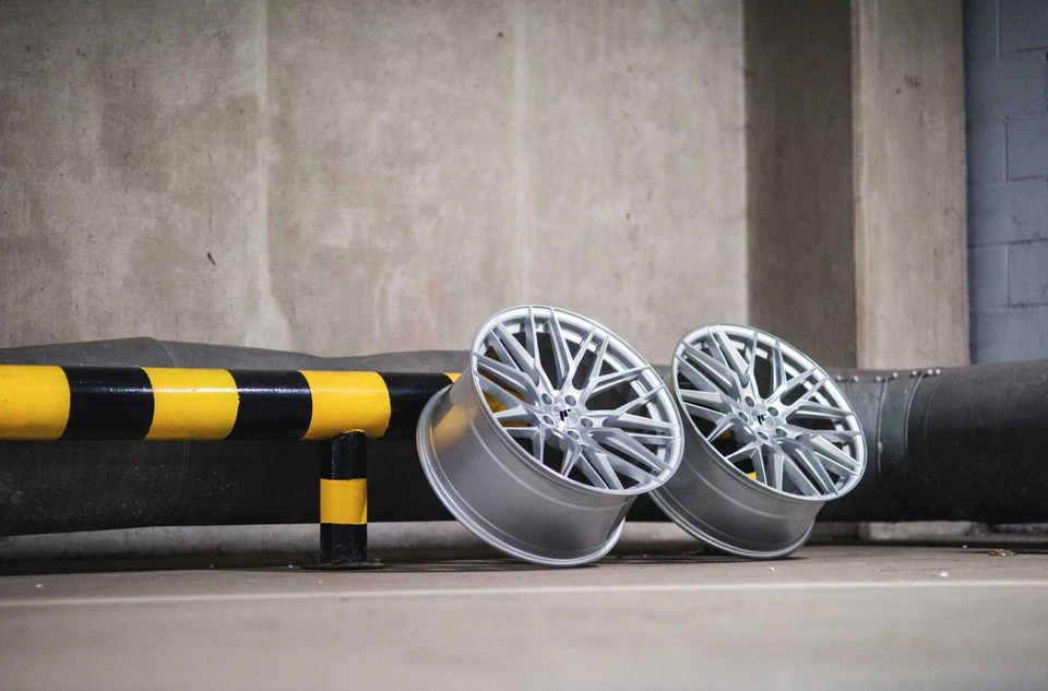 SUPER OFFERTA Un Cerchio in Lega  Japan Racing JR28 19x9.5 ET38 5x112 5H Argento - Imagen 4 de 4