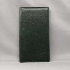 【Rare Design】Louis Vuitton R20408 Taiga Agenda Horizontal Planner Epicea