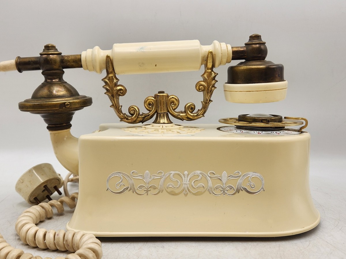 Vintage 1970 French Rotary Phone United States Telephone Company