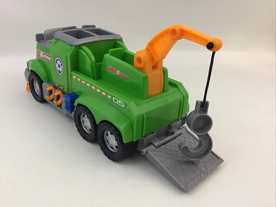Paw Patrol Total Team Rescue Rocky Ultimate Recycling ♻️ Truck 7 Mini Pups - Image 3 of 4