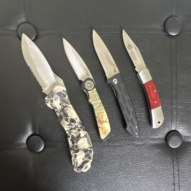 Camillus Pocketknife Lot of 4, Mixed Handles, Steel Blades, Plain & Serrated