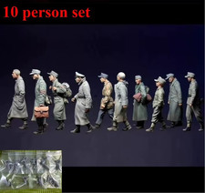 1/35 Scale WWII German POW / Surrendered Soldiers 10 Resin Figure Set