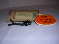 Longaberger 2004 Large Happy Halloween Tie-On/Pin/Necklace #28575 NIB