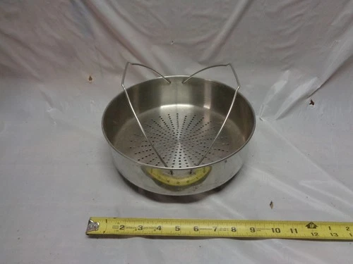 Cooking Kettle Kitchen Strainer Insert - 9¾" Diameter - 3½" Deep