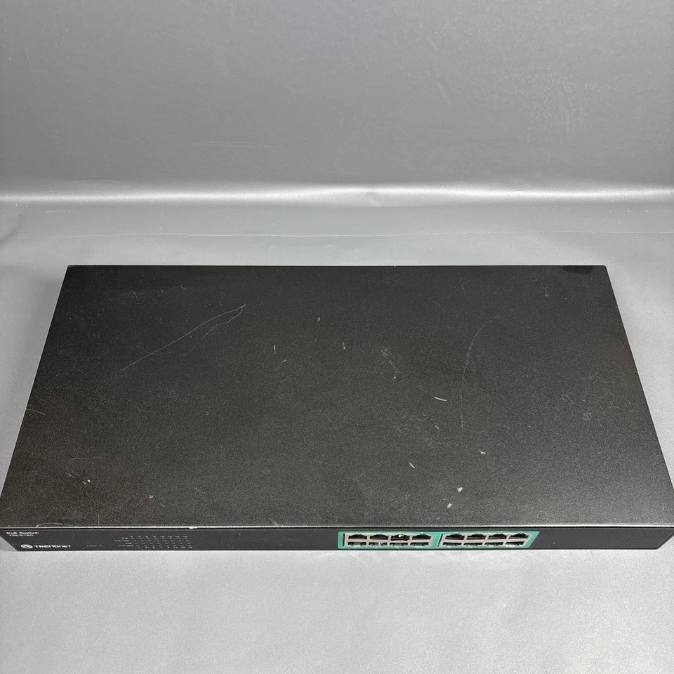 TRENDnet 16-Port 10/100 Mbps PoE+ Switch TPE-S160 - Image 4 of 4