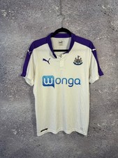 Vintage Newcastle United 2016/17 Third Puma Soccer Jersey Medium