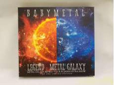 Babymetal LEGEND METAL GALAXY THE ONE LIMITED EDITION Blu-ray perk