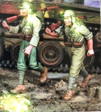 1/35 Scale Marching with Rifles Model Kit Set of 2 WW2 Japanese Soldiers Resin