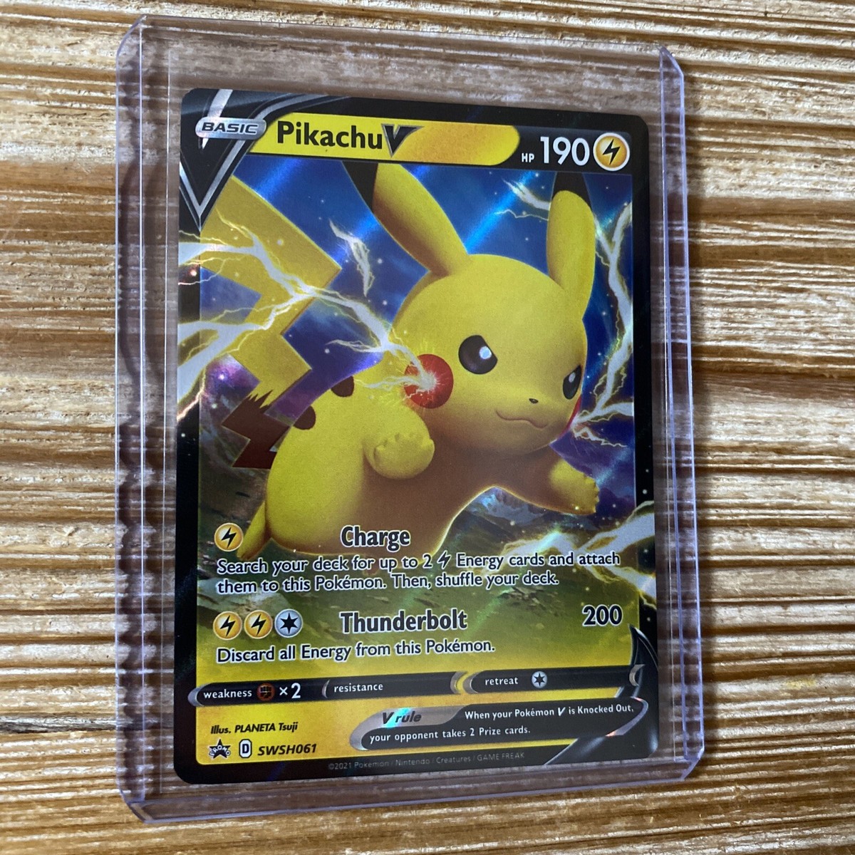 2021 PIKACHU V Full Art Shining Fates Black Star Promo SWSH061