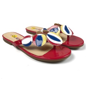 katy perry beach ball