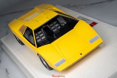 Makeup 1/18 Lamborghini Countach LP500 Bertone Geneva Motor Show