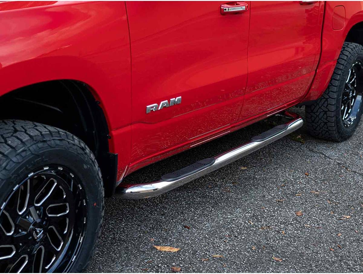 Westin E-Series 3" Round Nerf Bars (Pair) For Chevy Colorado/GMC Canyon Crew Cab (2004-2012)