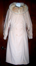 Womens Vintage Coat with Fur Trim