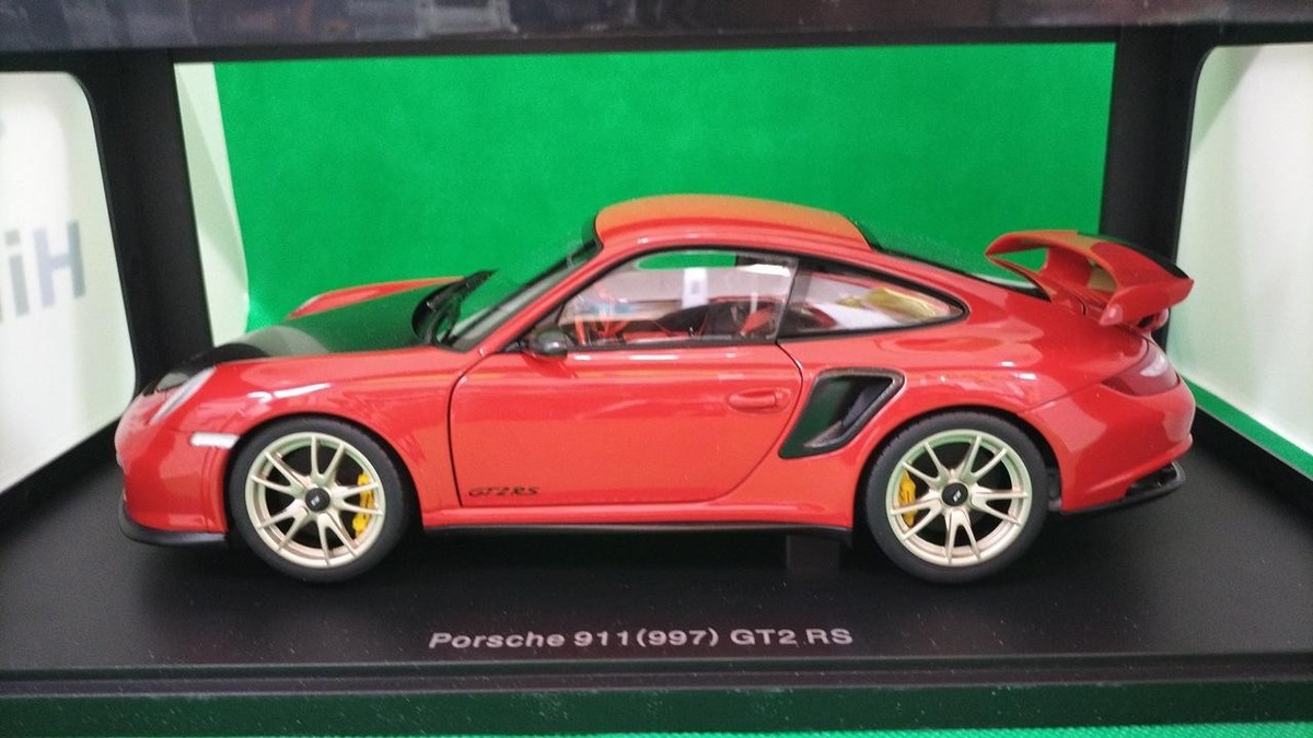 Autoart 1/18 Porsche 911(977) GT2 RS | eBay